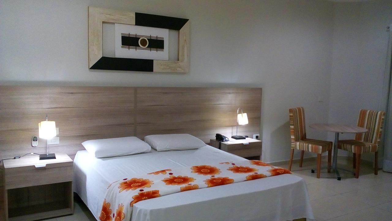 Hotel Renascer Morrinhos  Exterior photo