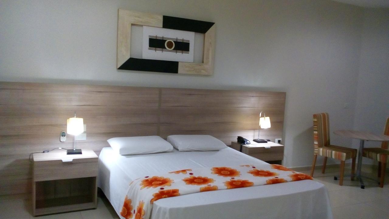 Hotel Renascer Morrinhos  Exterior photo