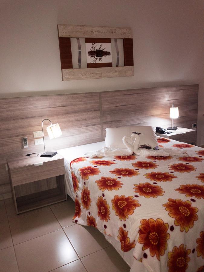 Hotel Renascer Morrinhos  Exterior photo